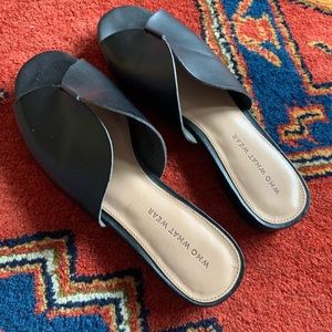 Black Vegan Slip On Sandals